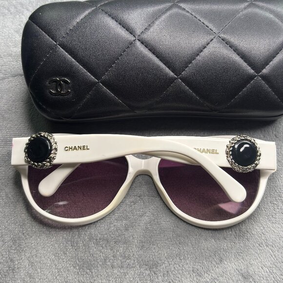 Chanel White Frame Bouton Sunglasses-5192 - Picture 1 of 16